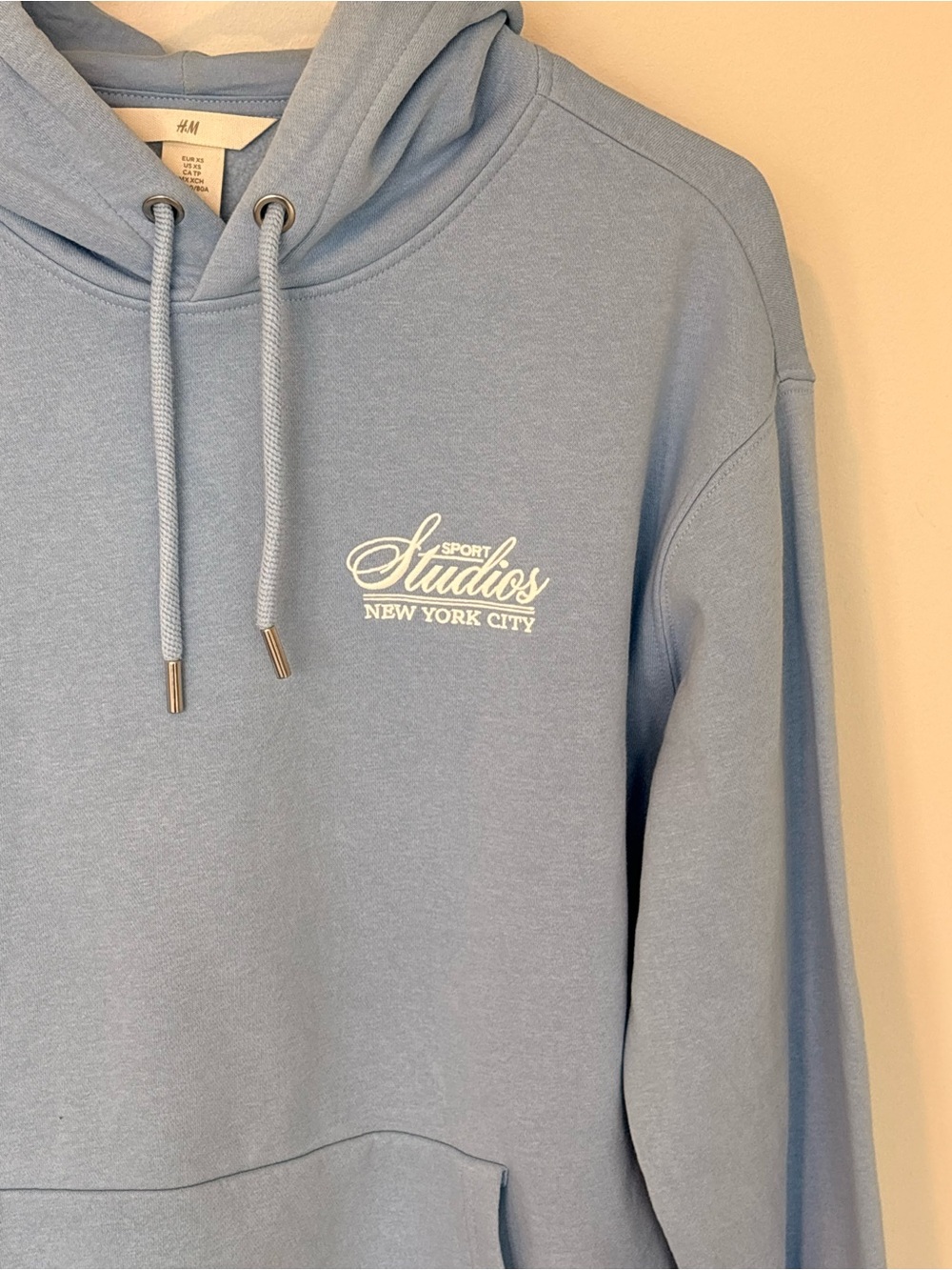 H&M Sport Studios NYC Blue Pullover Hoodie XS - Picture 4 of 5